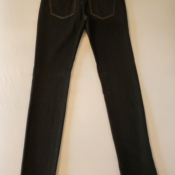Selling Women's Black Skinny Jeans - Picture 3 of 9